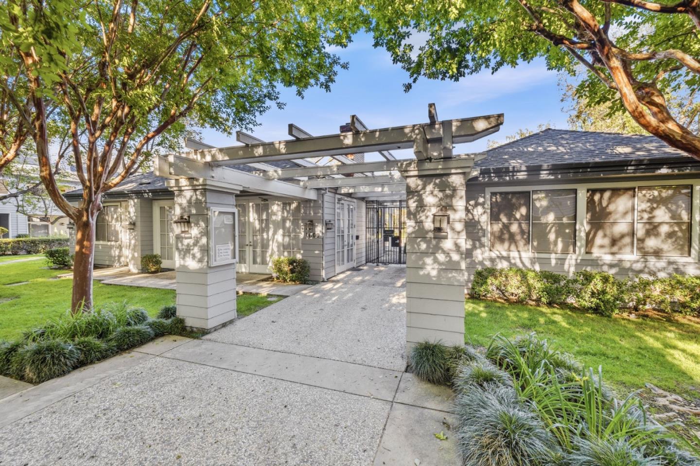 Photo #27: ML82044252 Listing: Photo #27