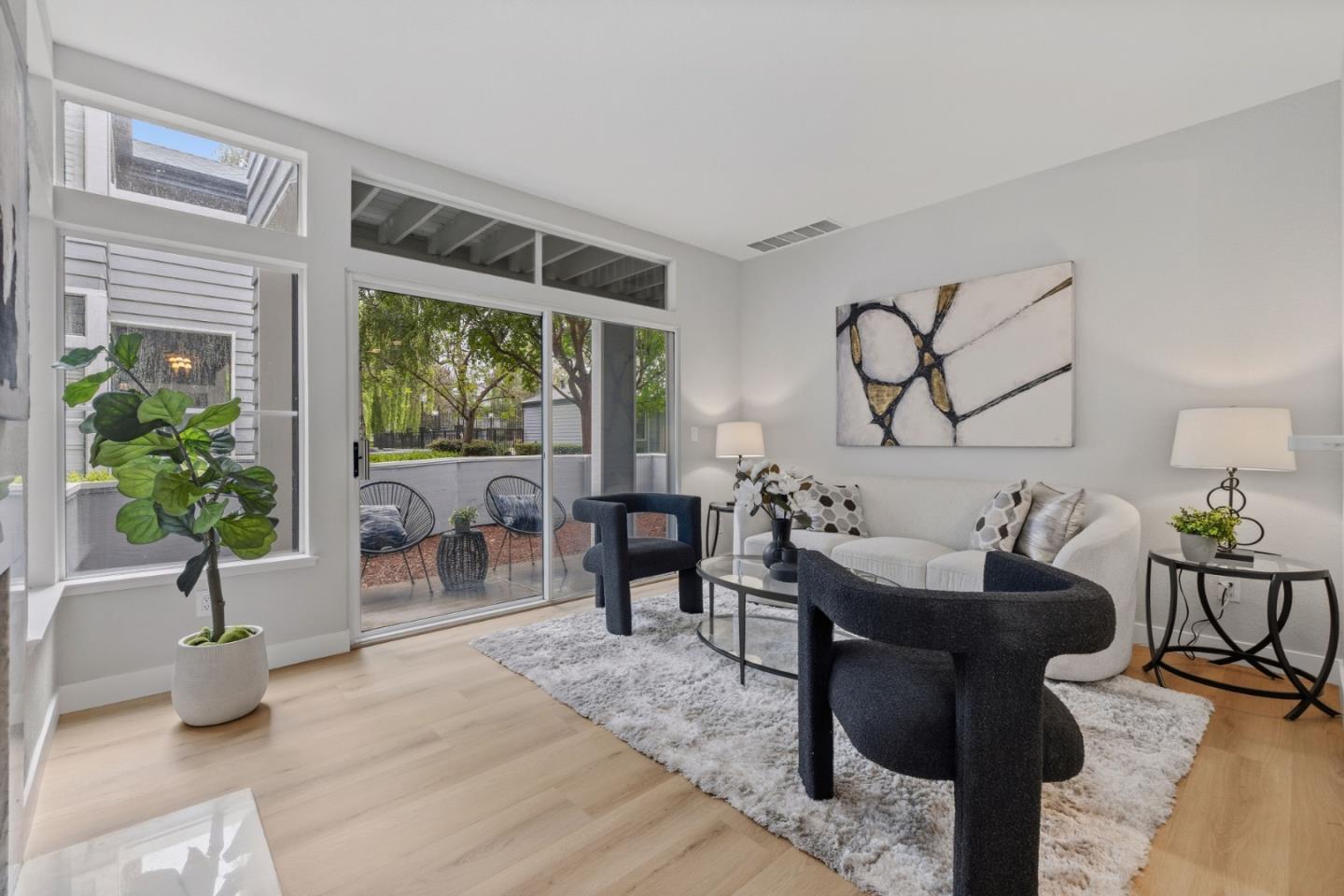 Photo #6: ML82044252 Listing: Photo #6