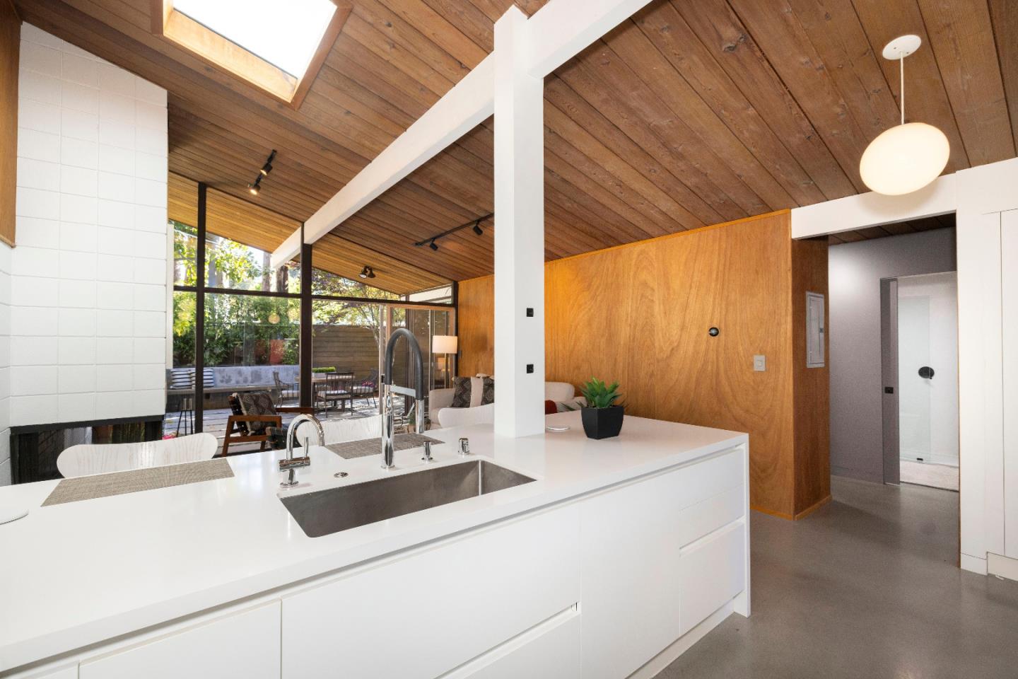 Photo #12: ML82044257 Listing: Photo #12