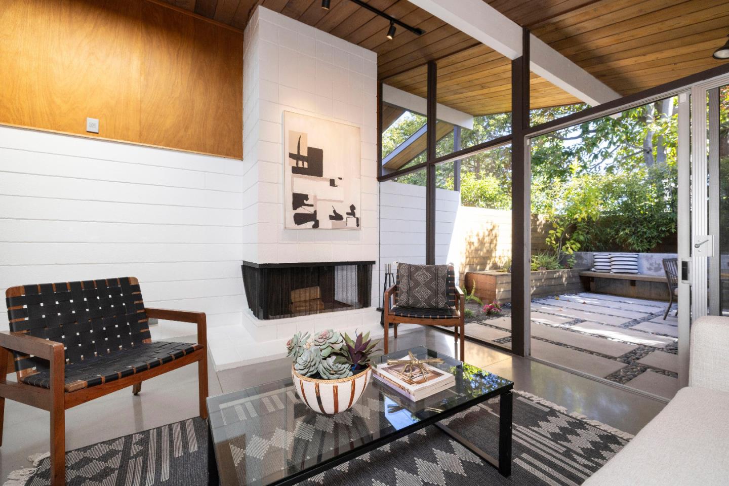 Photo #17: ML82044257 Listing: Photo #17