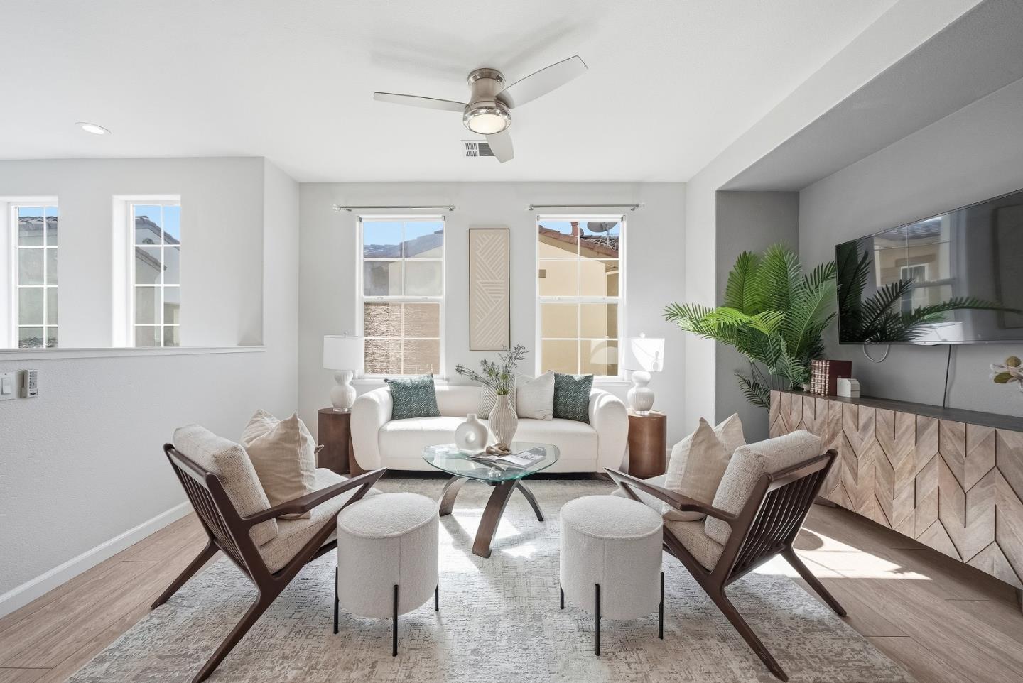 Photo #4: ML82044259 Listing: Photo #4