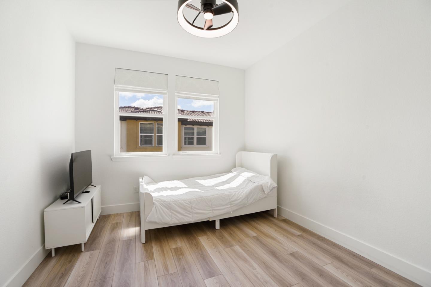 Photo #16: ML82044262 Listing: Photo #16