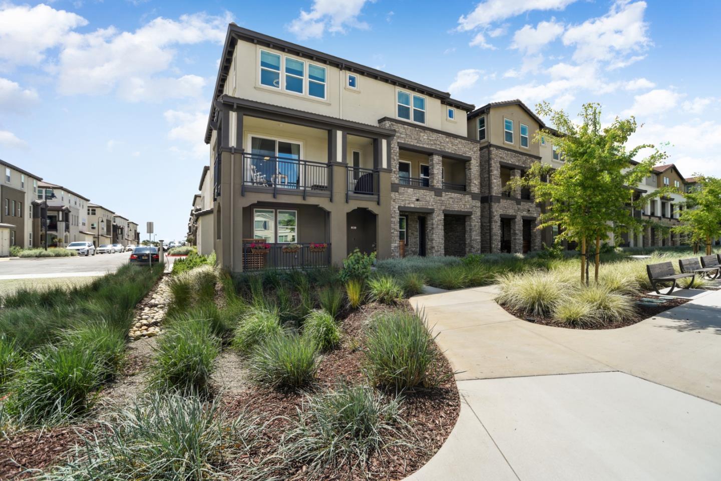 Photo #2: ML82044262 Listing: Photo #2