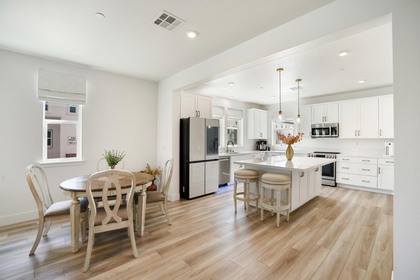 Photo #7: ML82044262 Listing: Photo #7