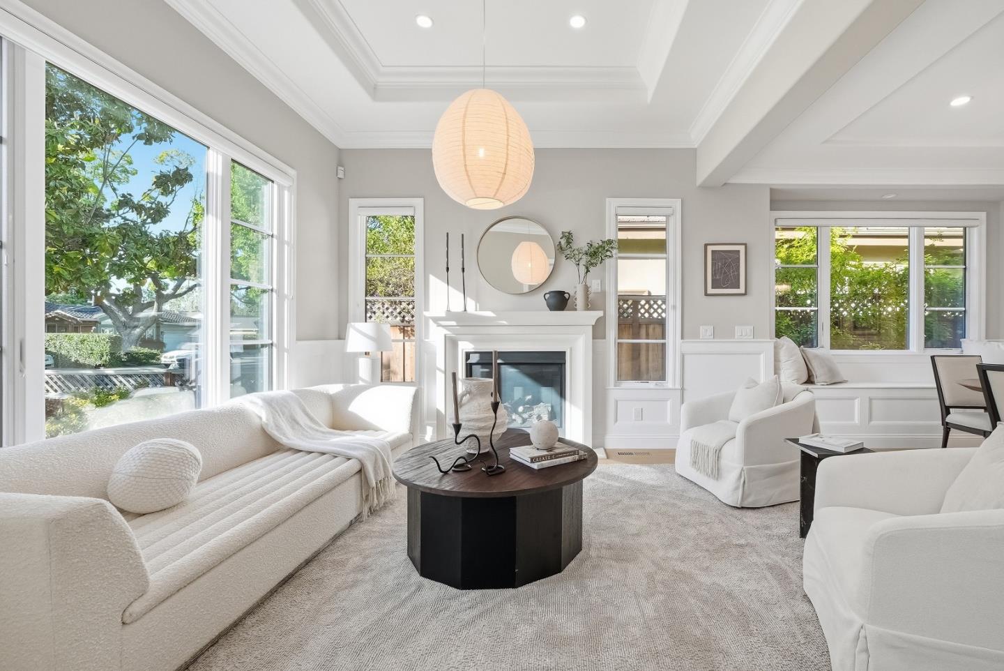 Front Image Thumbnail for ML82044267