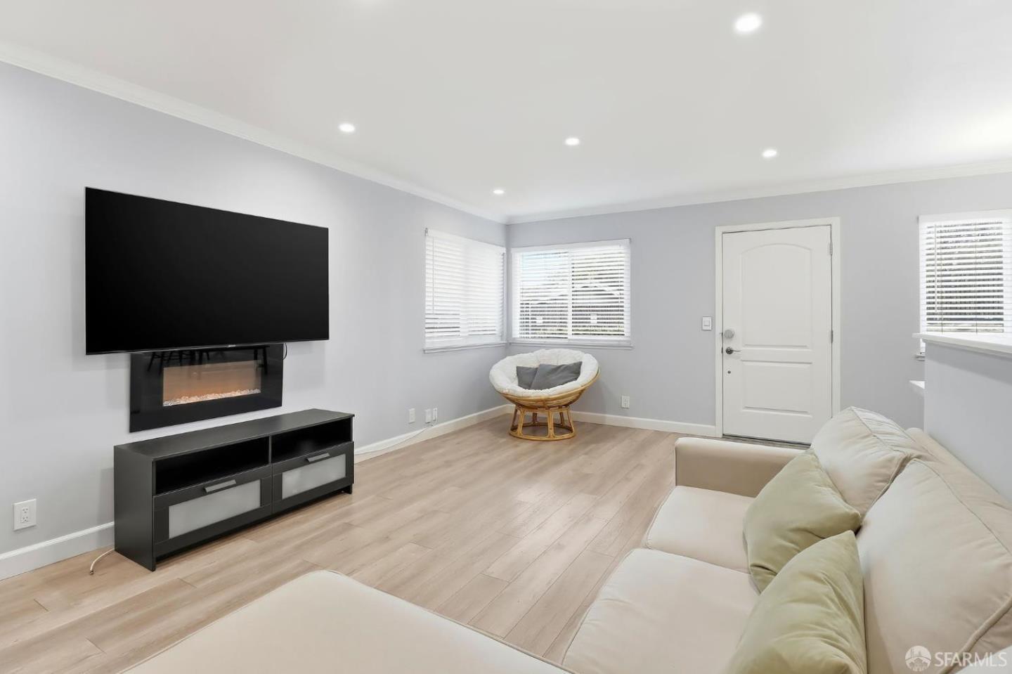 Photo #3: ML82044276 Listing: Photo #3