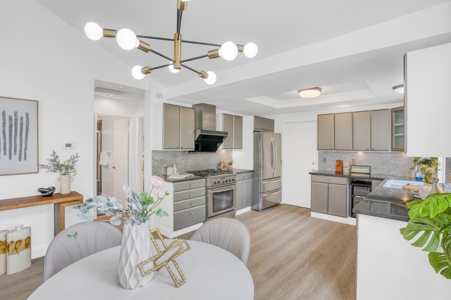 Photo #11: ML82044277 Listing: Photo #11