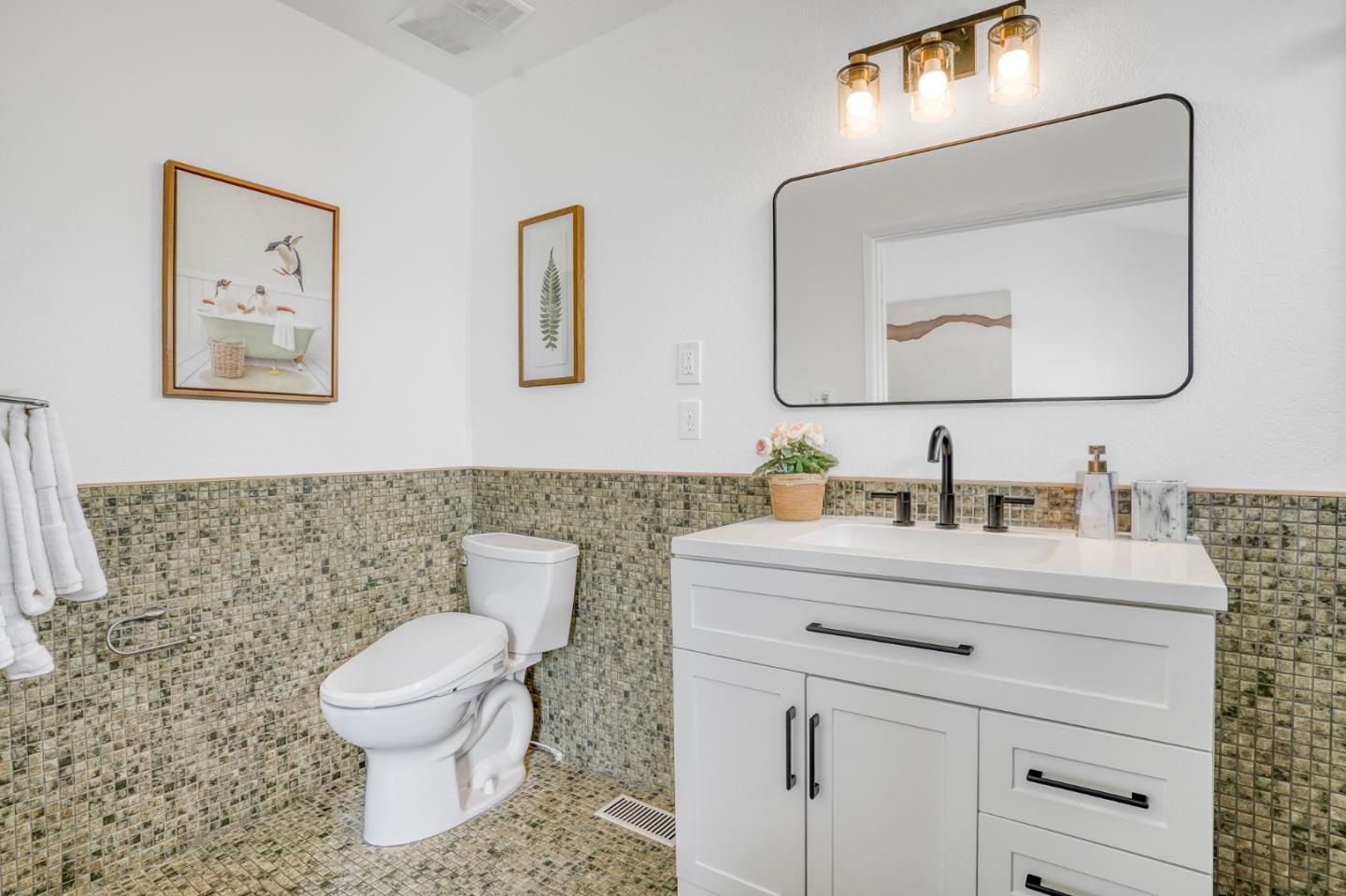 Photo #20: ML82044277 Listing: Photo #20