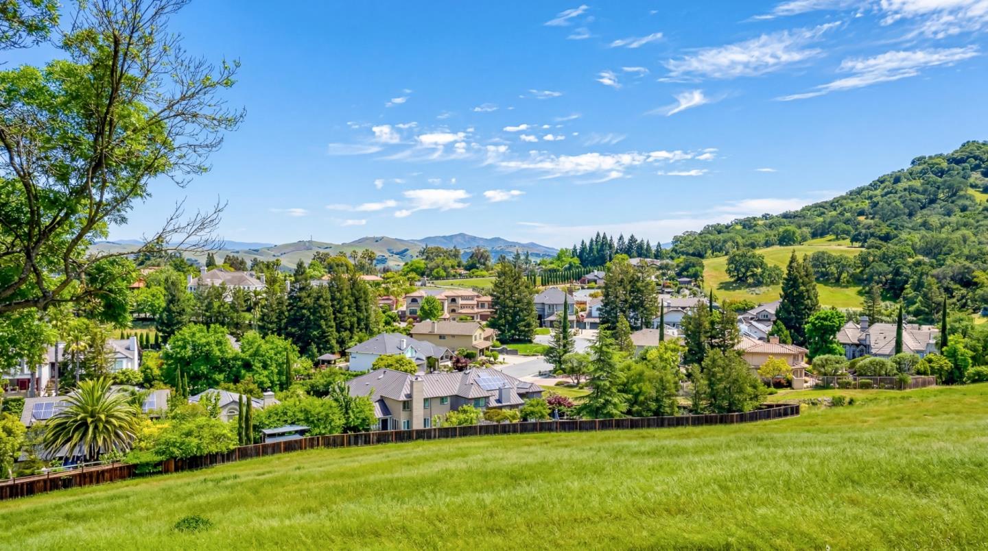 Photo #36: ML82044277 Listing: Photo #36