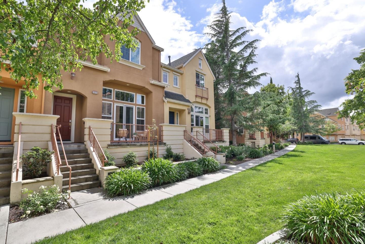 Photo #2: ML82044288 Listing: Photo #2