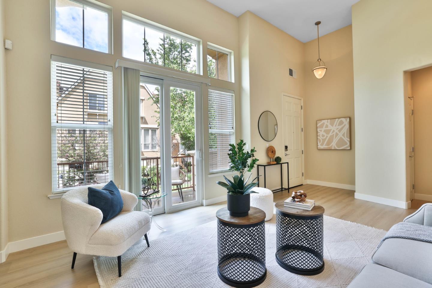 Photo #4: ML82044288 Listing: Photo #4