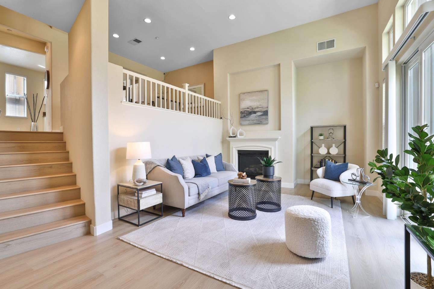 Photo #5: ML82044288 Listing: Photo #5