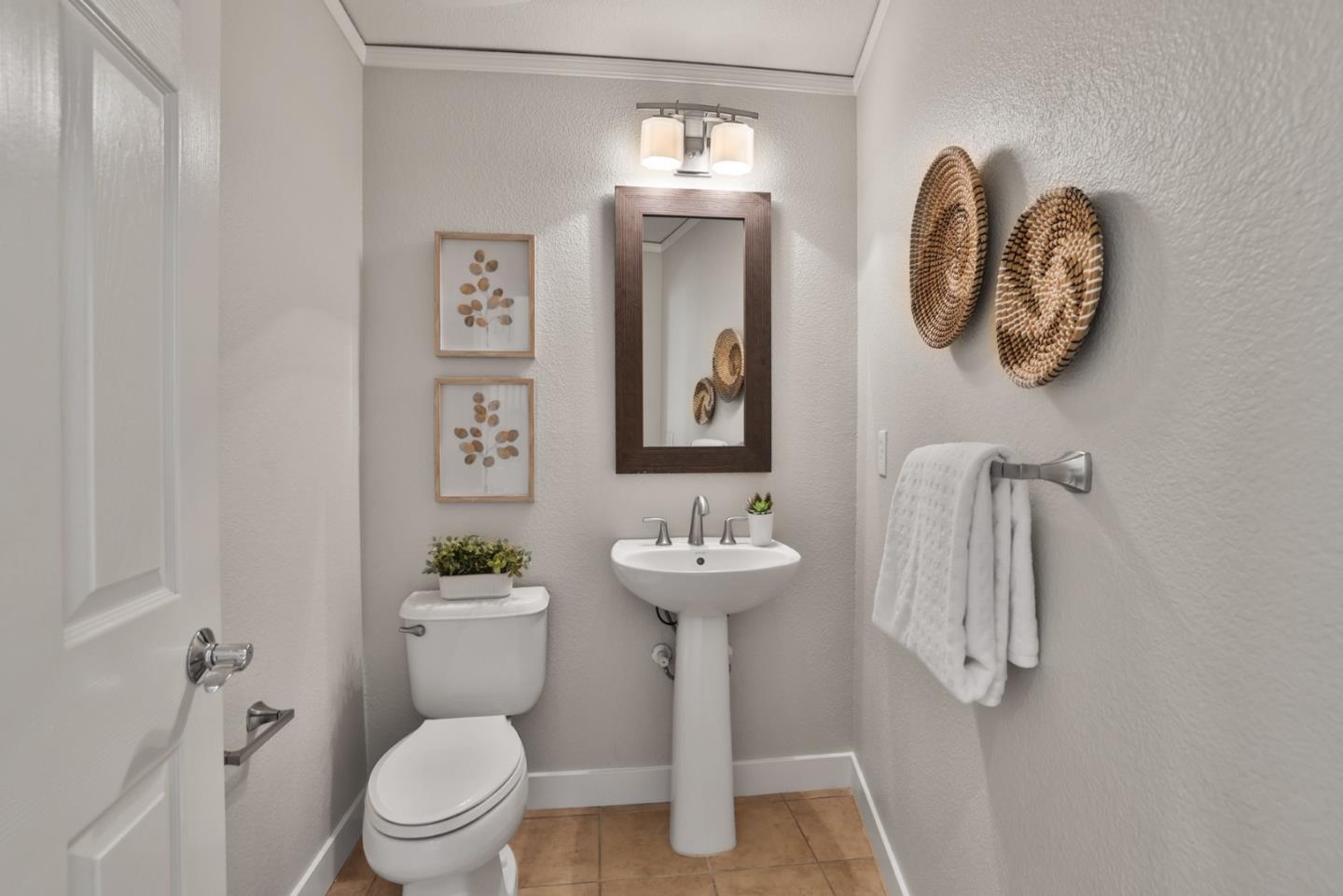 Photo #8: ML82044288 Listing: Photo #8