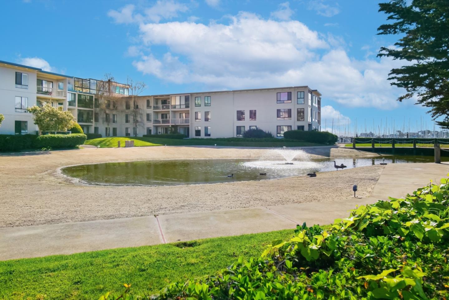 8 Commodore Drive UNIT C457, Emeryville, CA, 94608