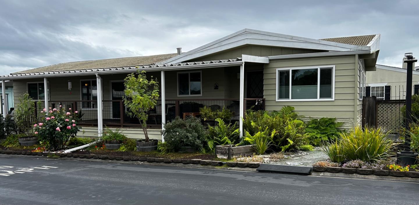 Front Image Thumbnail for ML82044297