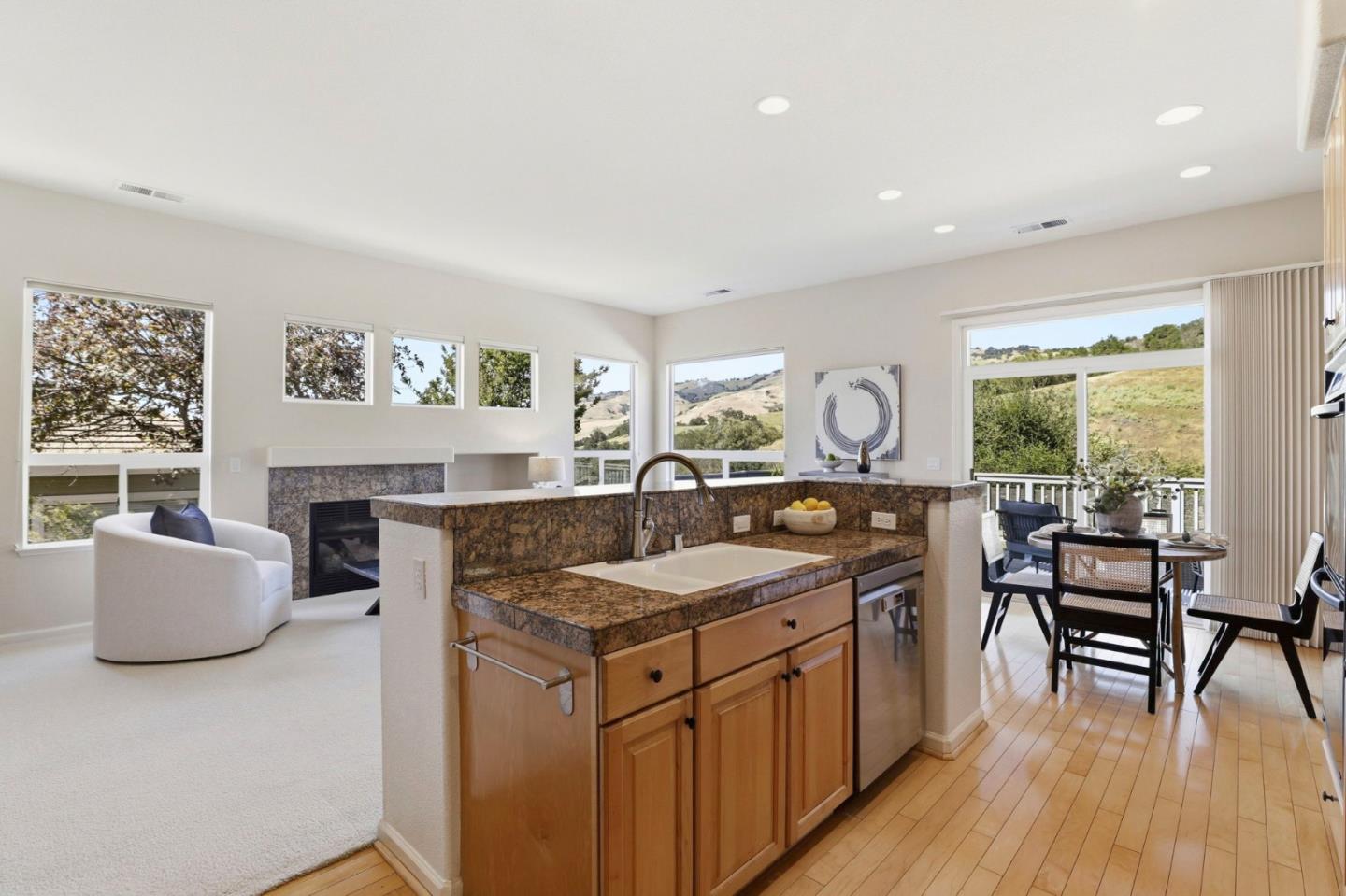 Photo #16: ML82044298 Listing: Photo #16