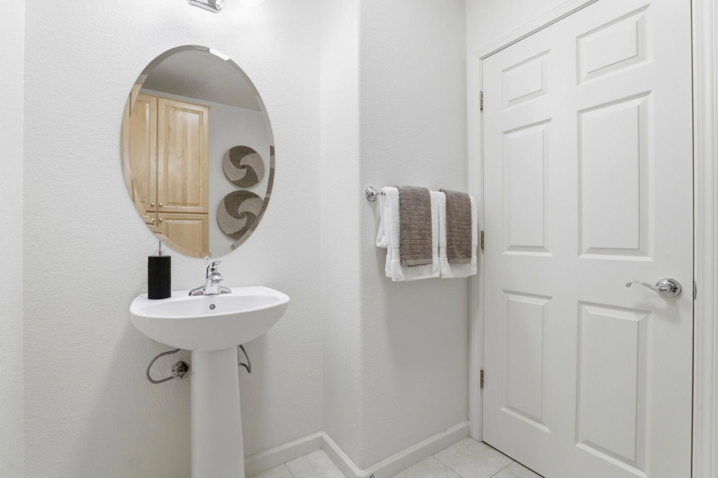 Photo #20: ML82044298 Listing: Photo #20