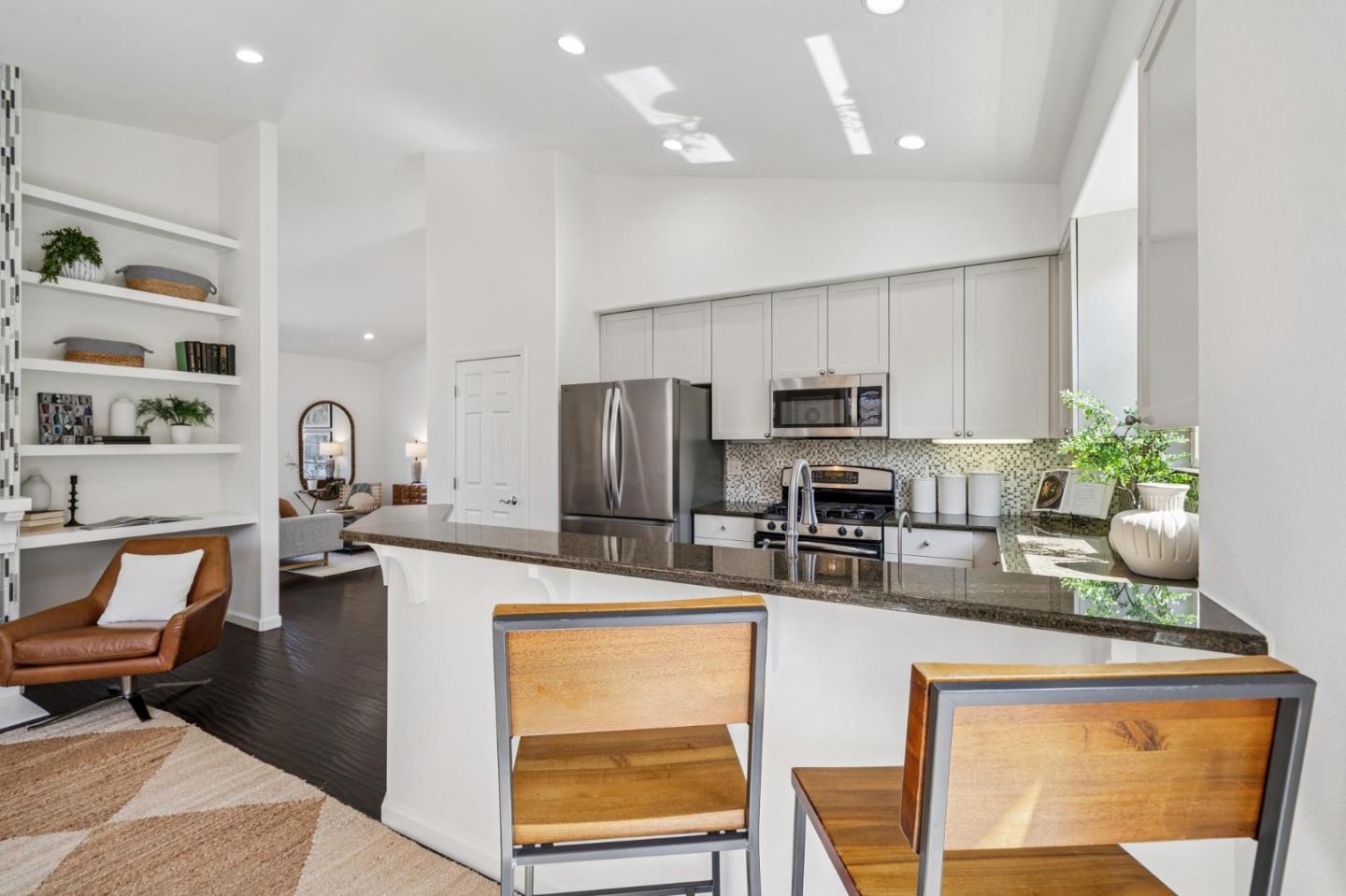 Photo #14: ML82044317 Listing: Photo #14