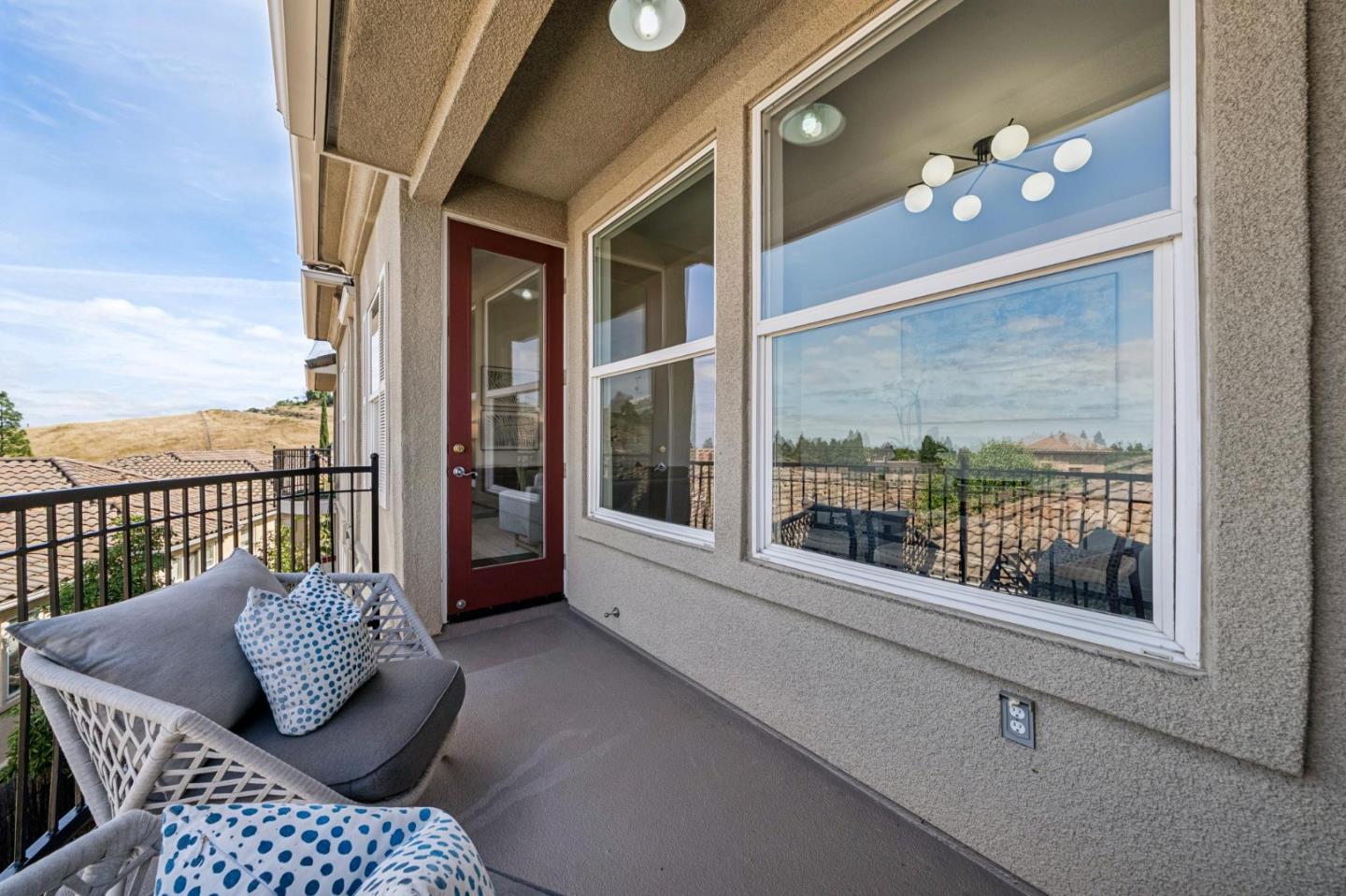 Photo #6: ML82044317 Listing: Photo #6