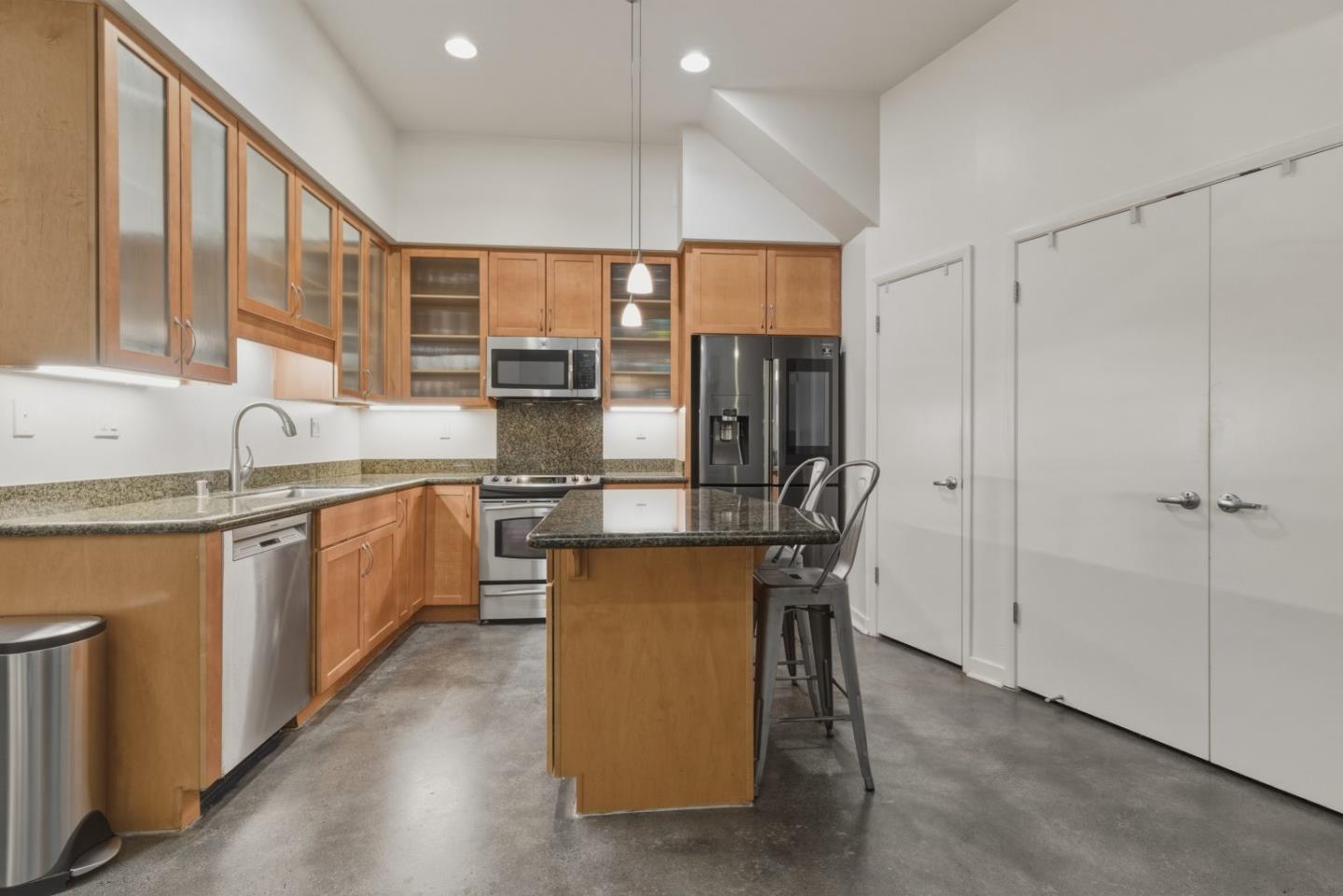 Photo #12: ML82044332 Listing: Photo #12