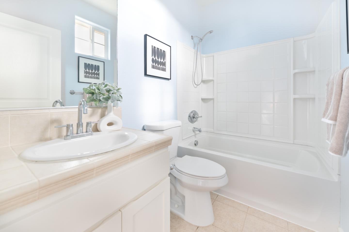 Photo #22: ML82044335 Listing: Photo #22