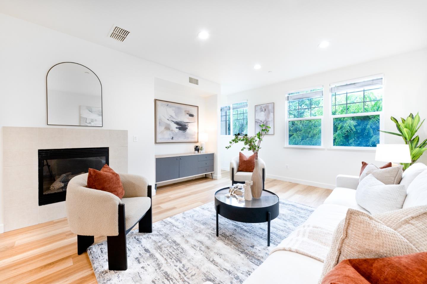 Photo #9: ML82044335 Listing: Photo #9