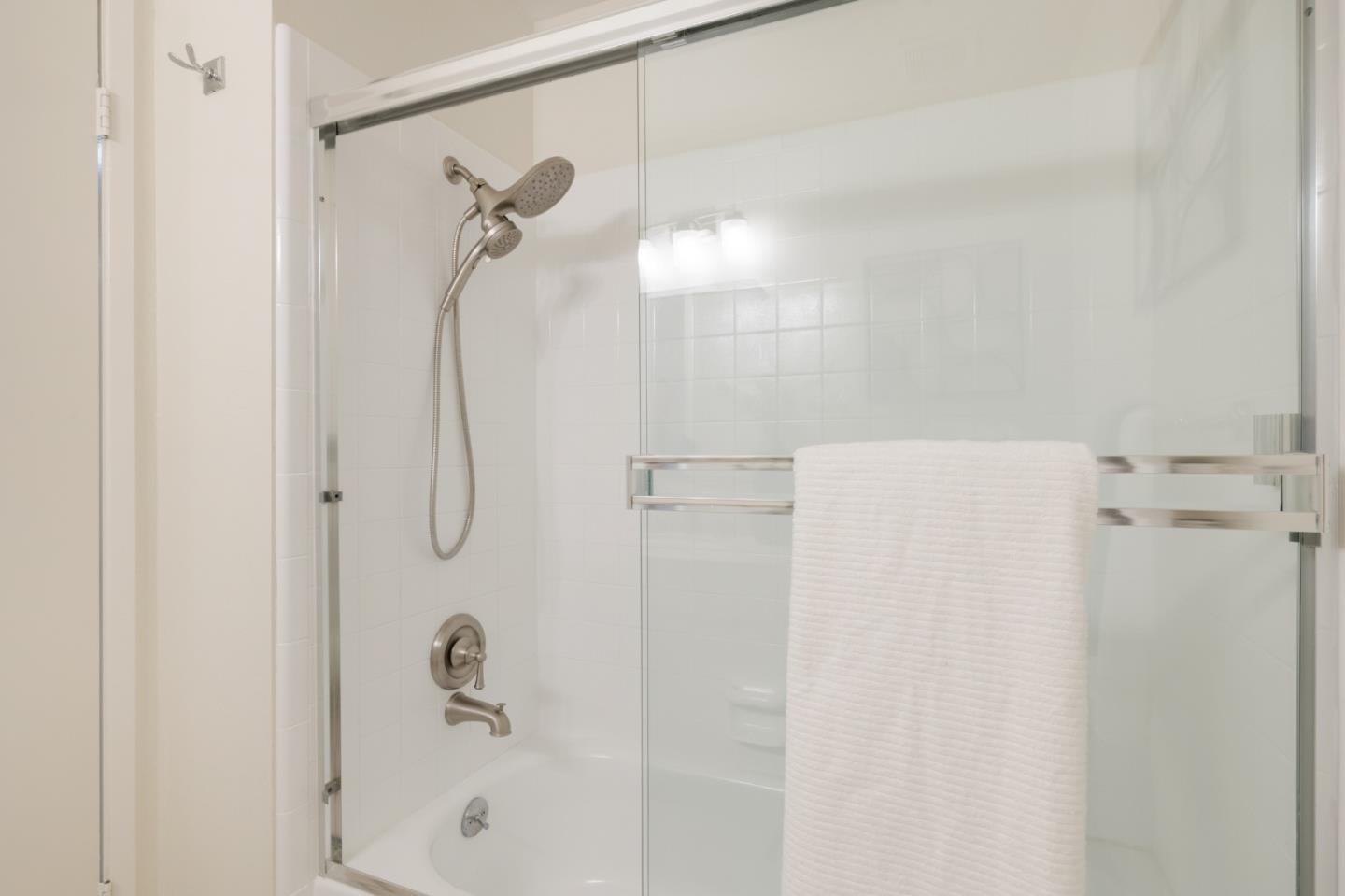 Photo #13: ML82044339 Listing: Photo #13