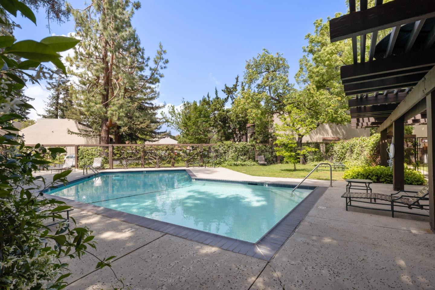Photo #24: ML82044339 Listing: Photo #24