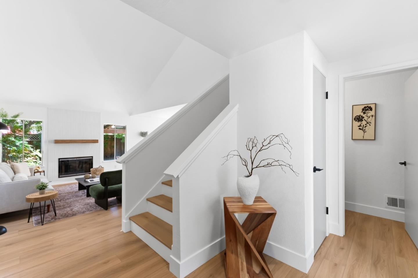 Photo #5: ML82044341 Listing: Photo #5