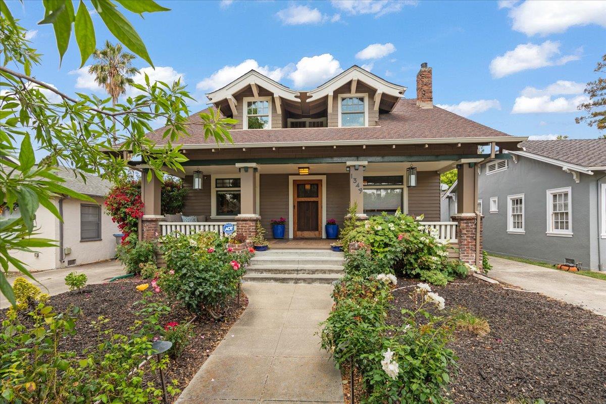 Front Image Thumbnail for ML82044352