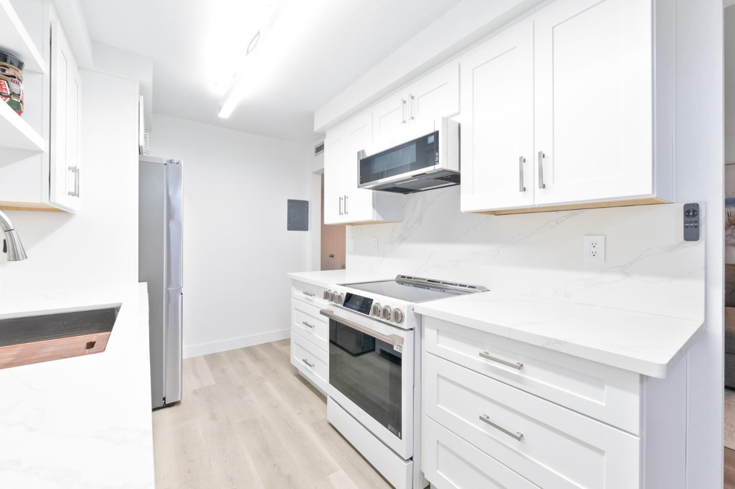 20700 4th ST 3, Saratoga, CA 95070, Photo 6