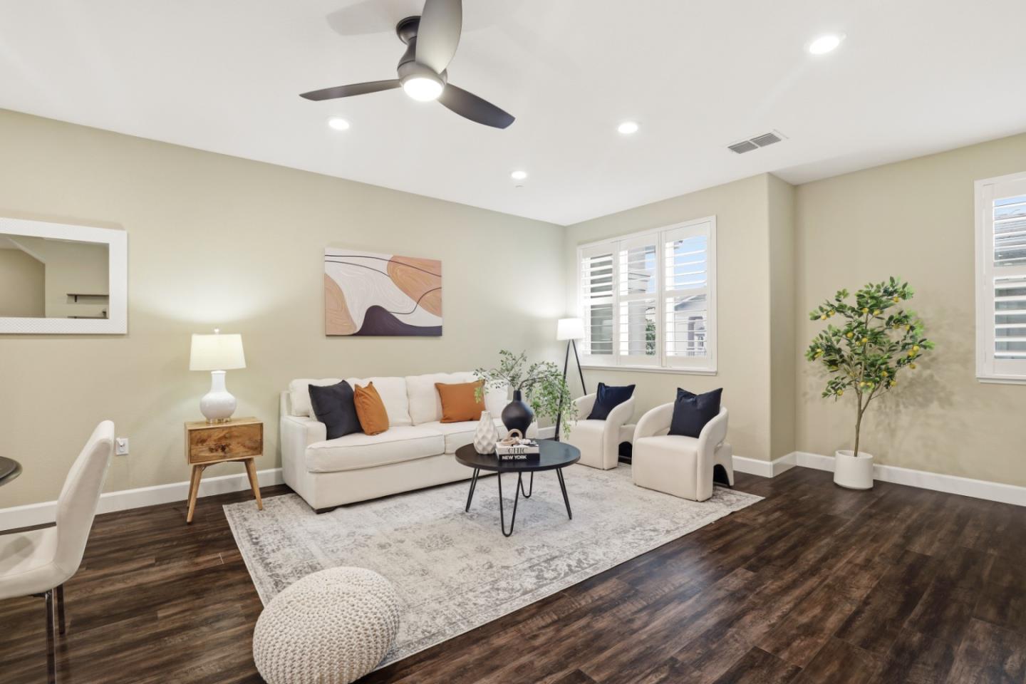 Photo #4: ML82044363 Listing: Photo #4