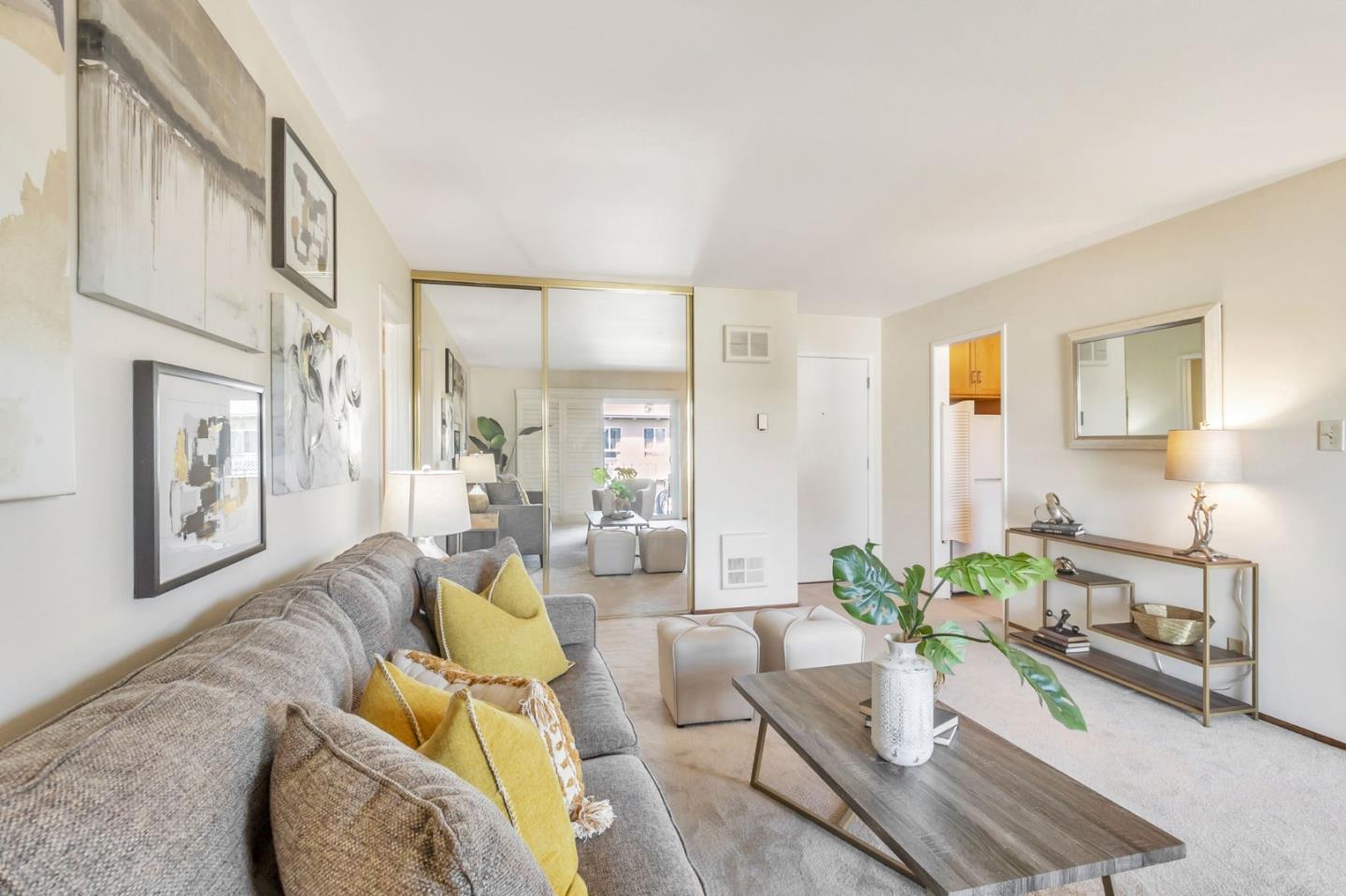 Photo #4: ML82044367 Listing: Photo #4