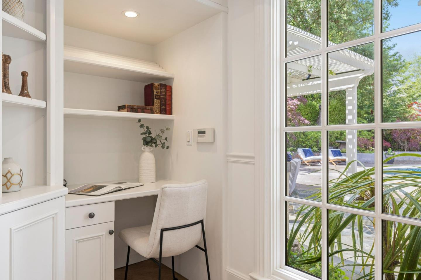 300 Uplands Drive, Hillsborough, CA, 94010