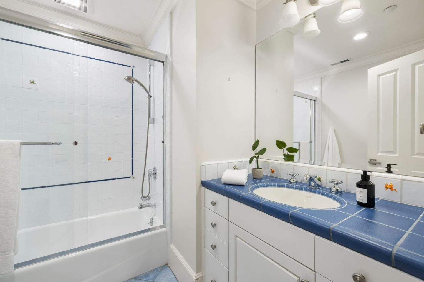 300 Uplands Drive, Hillsborough, CA, 94010