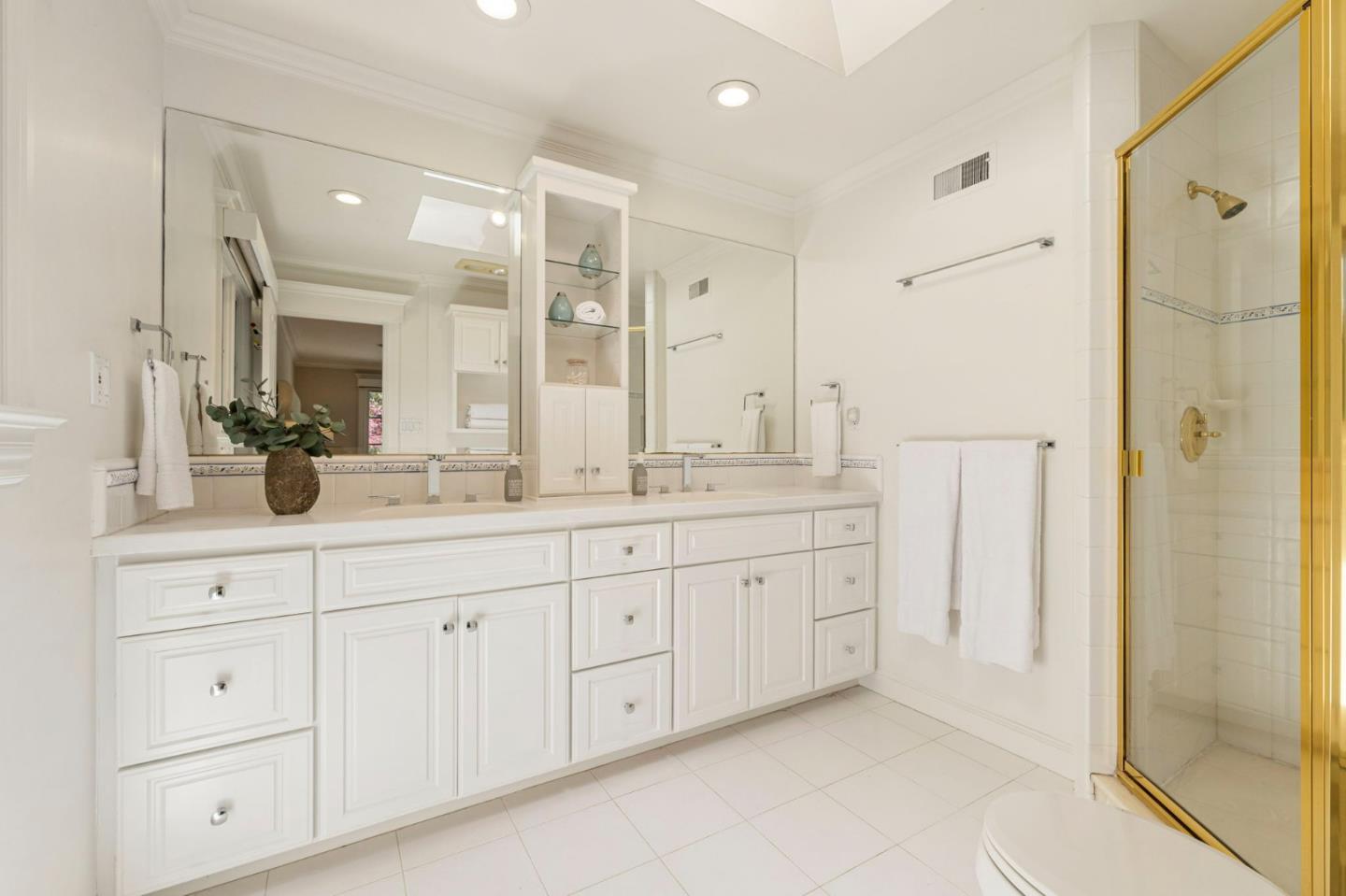 300 Uplands Drive, Hillsborough, CA, 94010