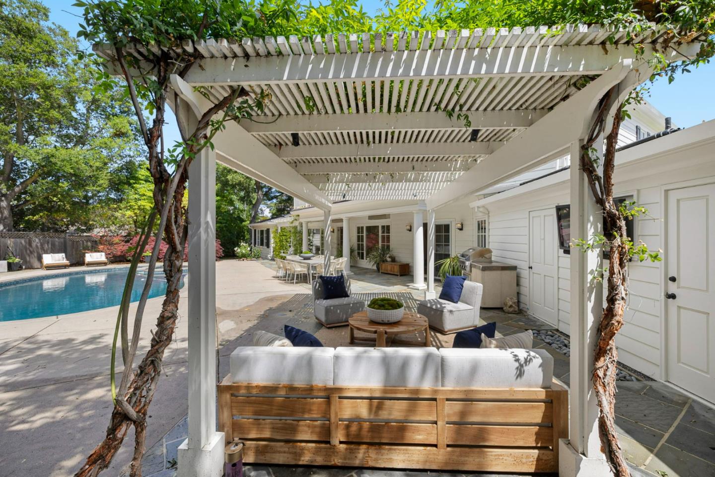 300 Uplands Drive, Hillsborough, CA, 94010