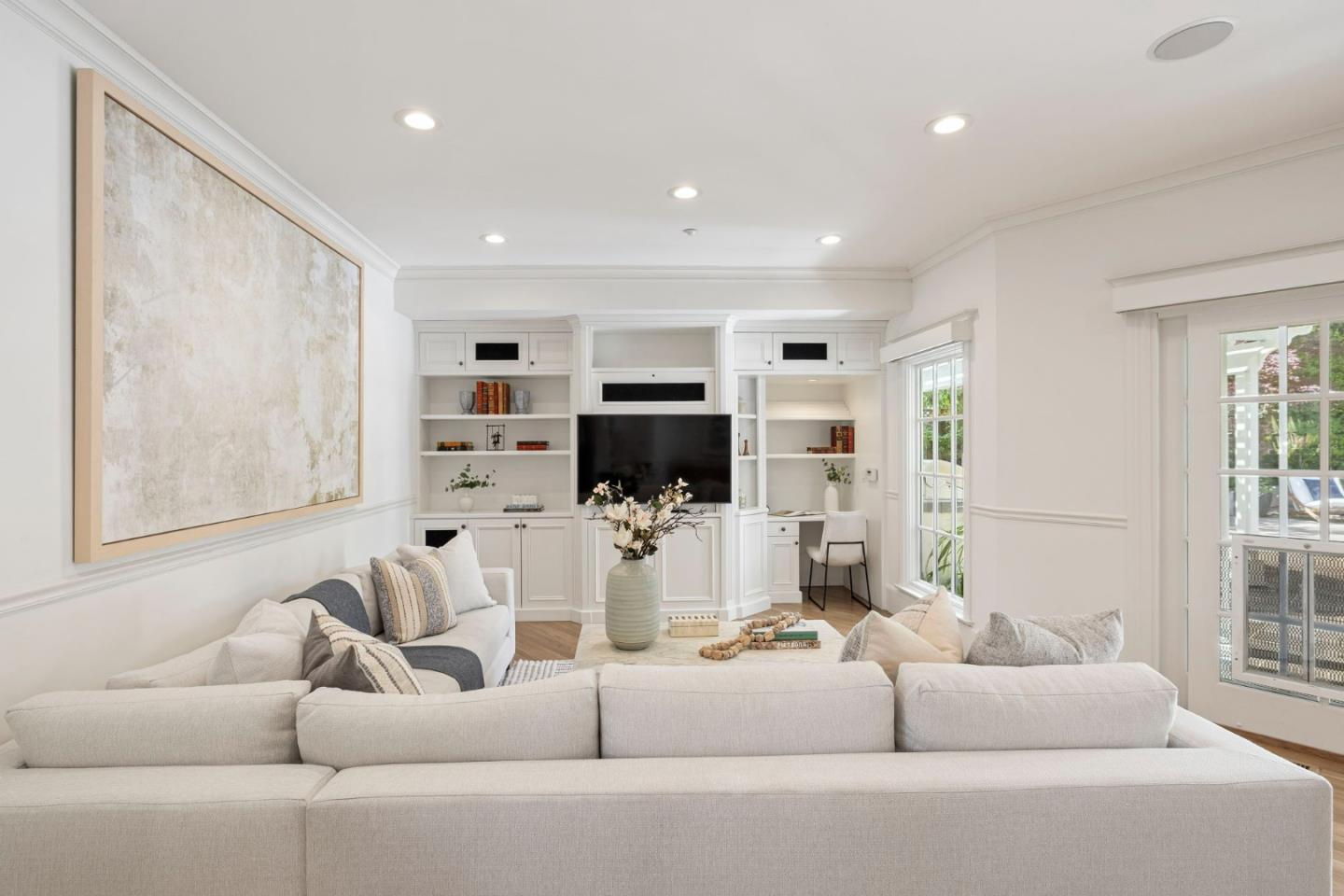 300 Uplands Drive, Hillsborough, CA, 94010