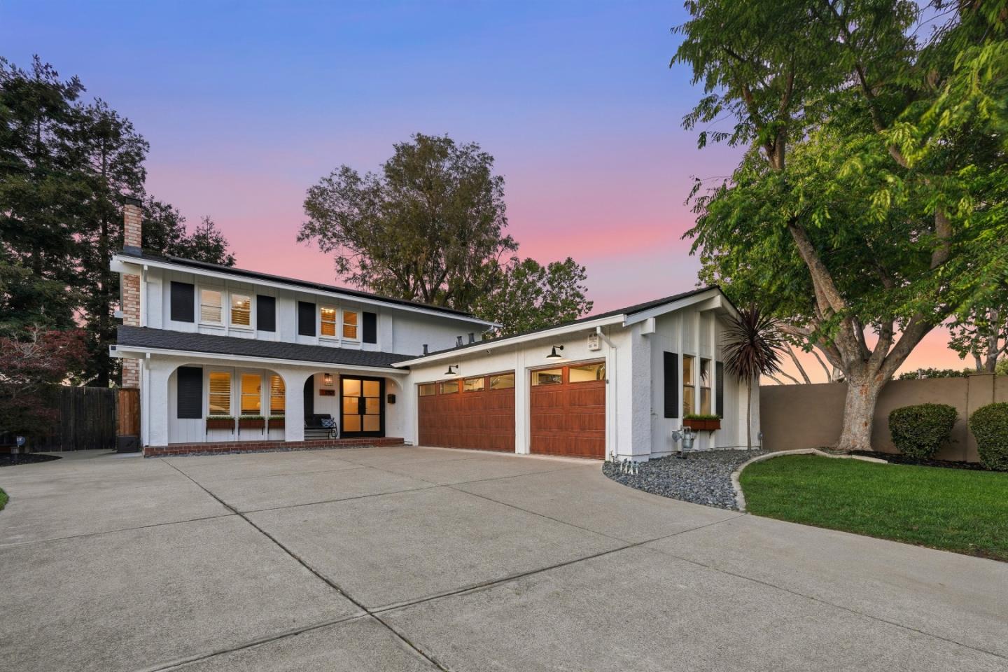 Front Image Thumbnail for ML82044376