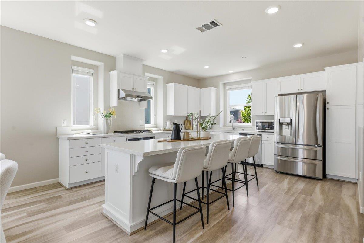 Photo #7: ML82044377 Listing: Photo #7