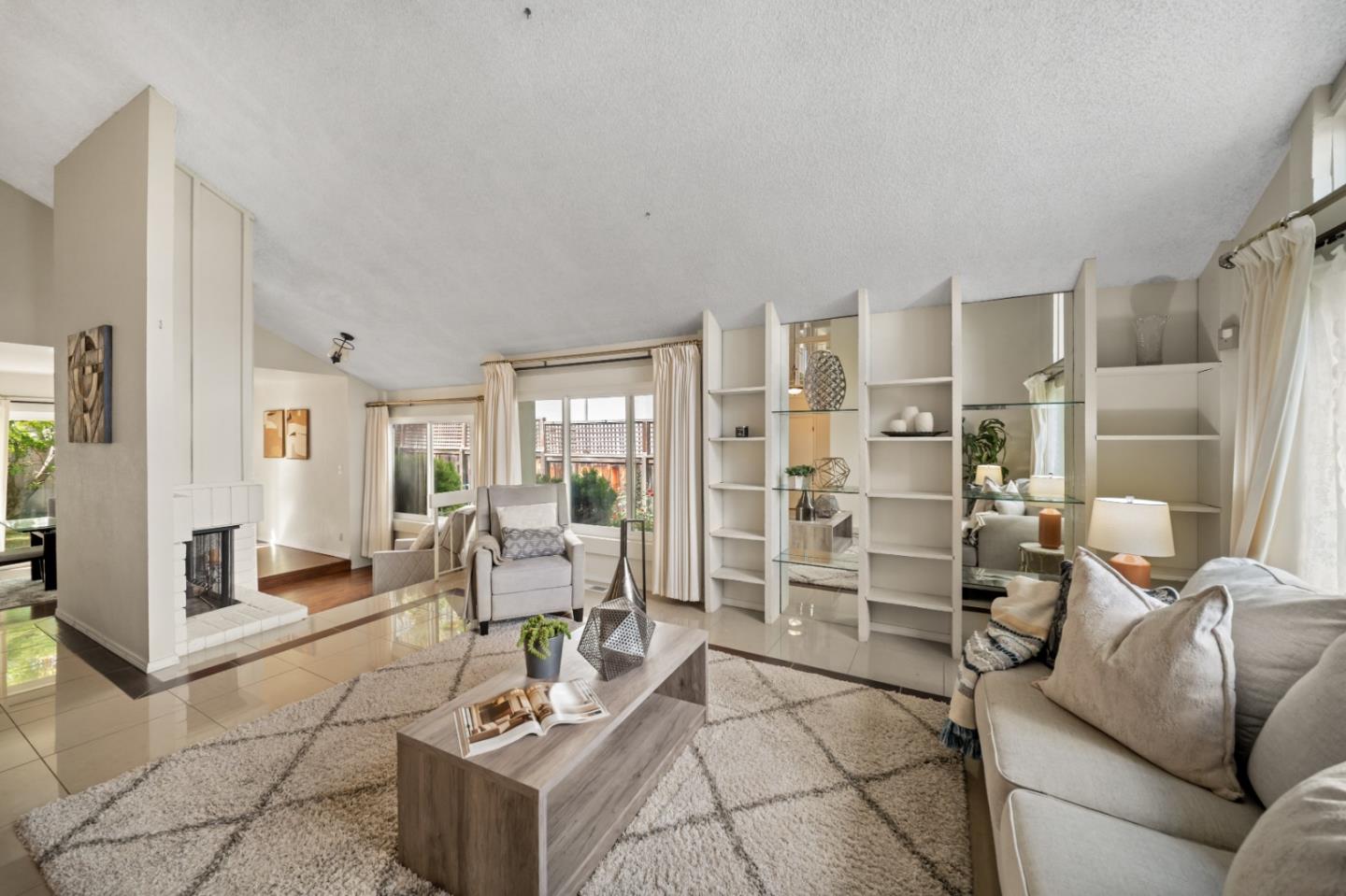 60 Beach Park Boulevard, Foster City, CA, 94404