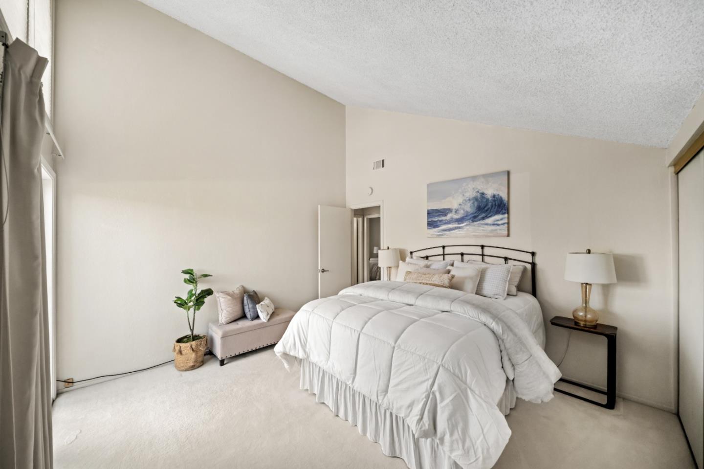 60 Beach Park Boulevard, Foster City, CA, 94404