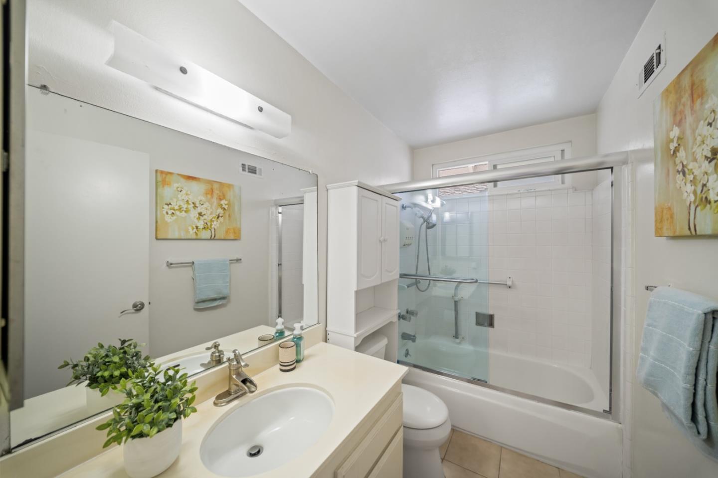 60 Beach Park Boulevard, Foster City, CA, 94404