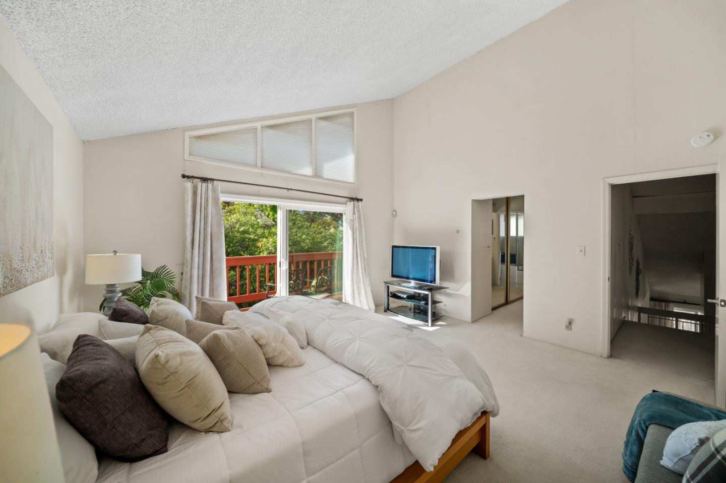 60 Beach Park Boulevard, Foster City, CA, 94404