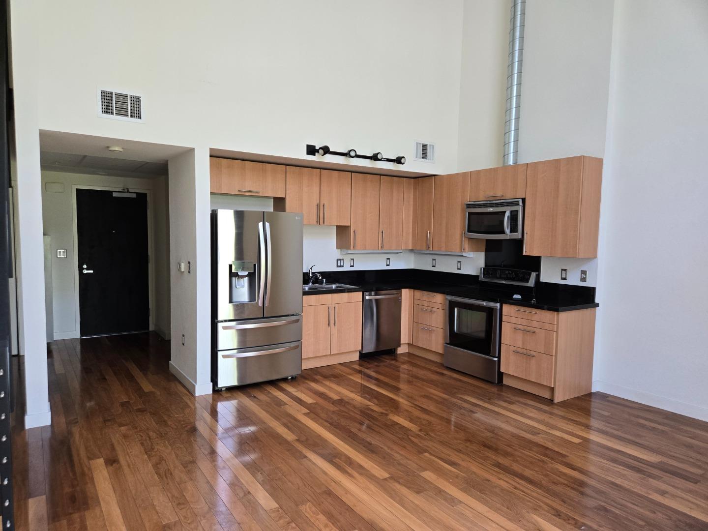 Photo #2: ML82044395 Listing: Photo #2