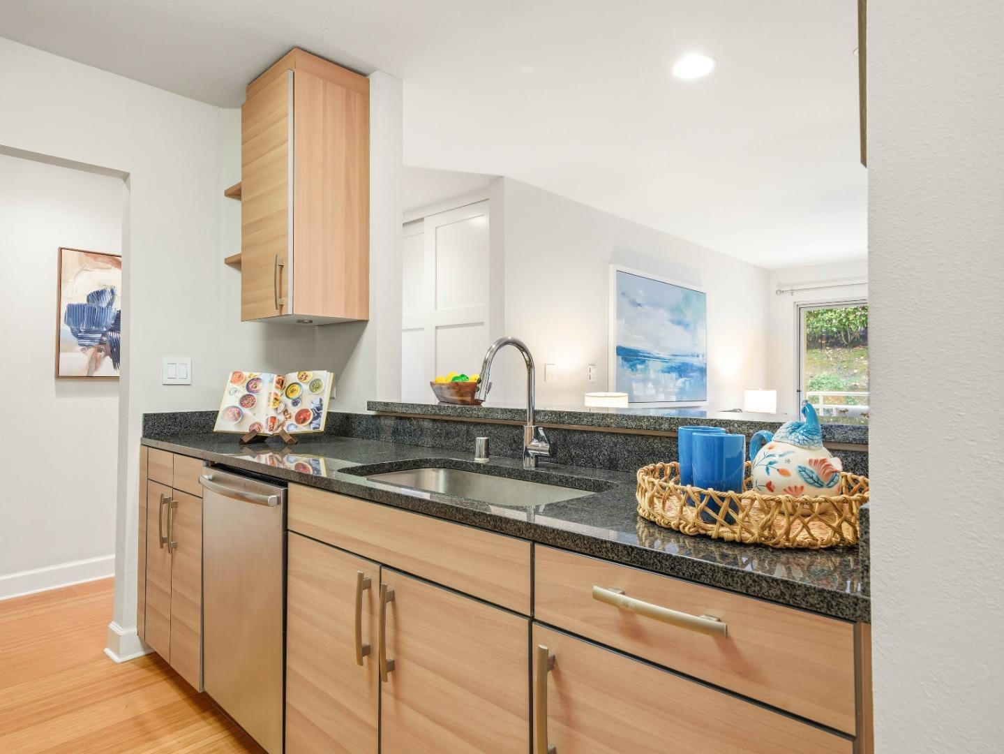 Photo #10: ML82044396 Listing: Photo #10