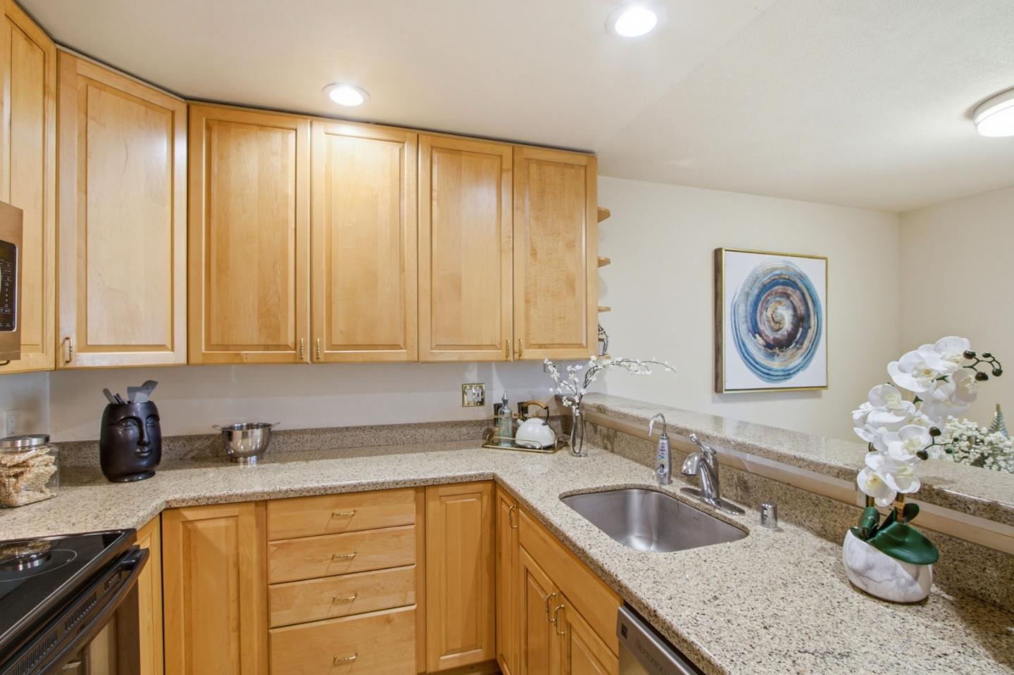 Photo #7: ML82044399 Listing: Photo #7