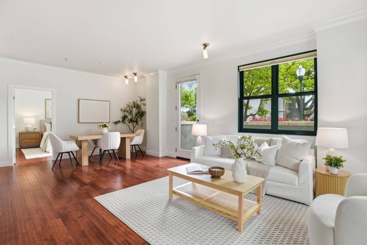 Front Image Thumbnail for ML82044422