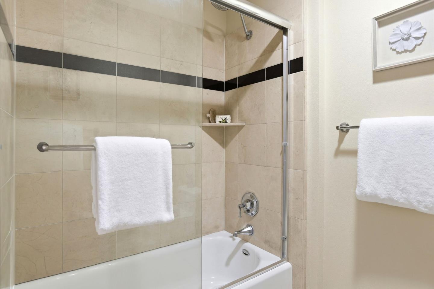 Photo #17: ML82044422 Listing: Photo #17