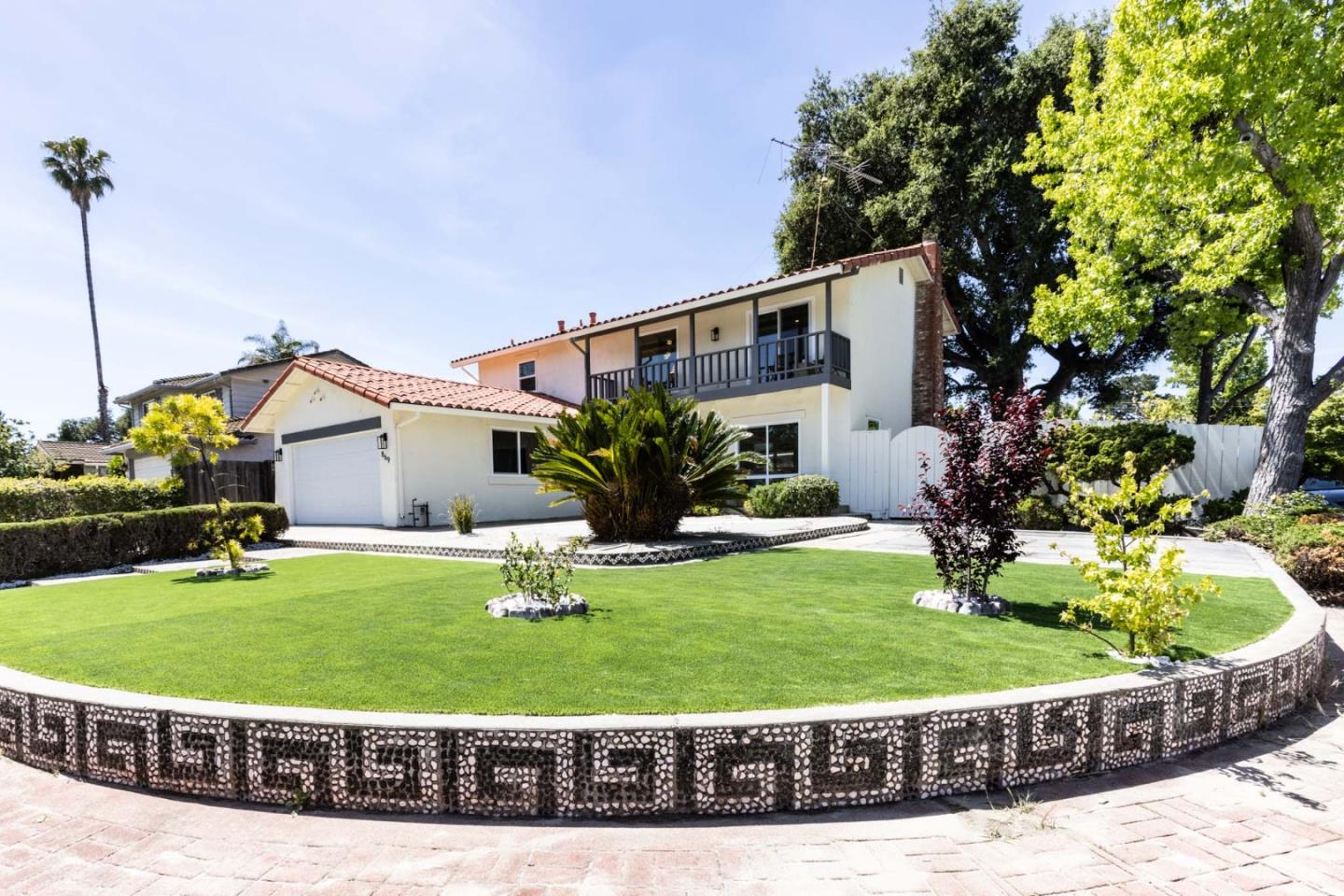 Front Image Thumbnail for ML82044426